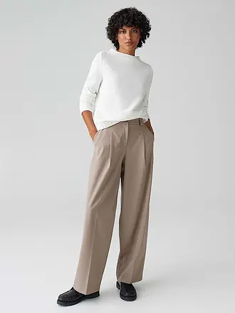 OPUS | Nom du produit : Sweater GASDINA
Marque : OPUS
Couleur : noir
Catégories : Mode,Femme

Longueur des manches : Manches longues
Matière : Polyester / Polyamide,Viscose ,Stretch
Forme du col : Col montant
Motif : Uni
Coupe (vêtements d'extérieur) : Ample | weiss